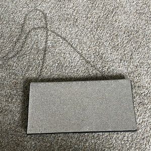 Gently User: Dressy clutch/ thin purse